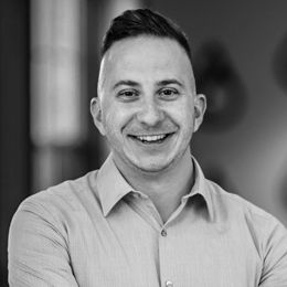 Professional headshot Co-Founder, Wil Slickers, showcasing the leadership and experience driving our vacation rental management success.